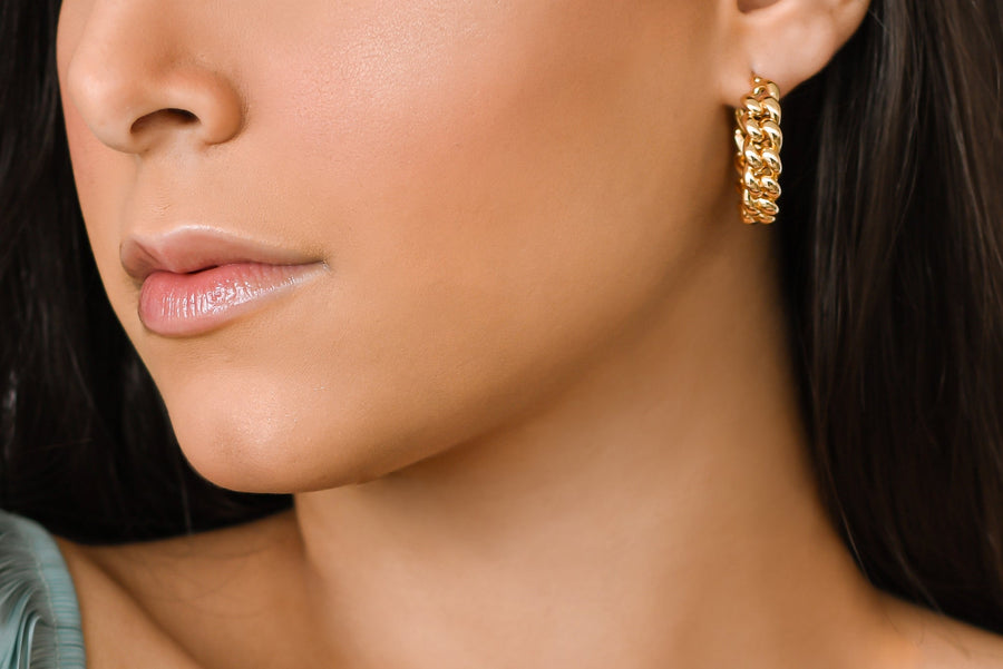 DELILA CHAIN HOOP EARRINGS